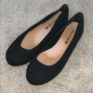 Black Ballet Flats size 6